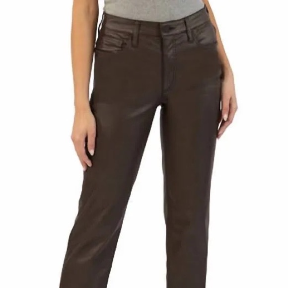kut rachael fab ab mom jeans in blue and coated brown and jane short in tan - Picture 6 of 6
